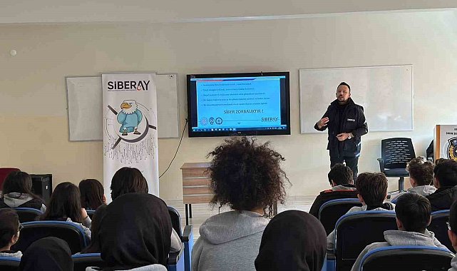 Öğrenciler suçtan korunma yöntemlerini öğreniyor