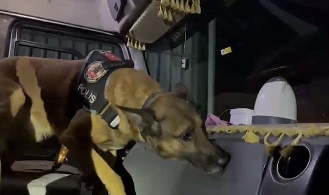 Osmaniye'de durdurulan tırda 26 kilo 650 gram uyuşturucu ele geçirildi