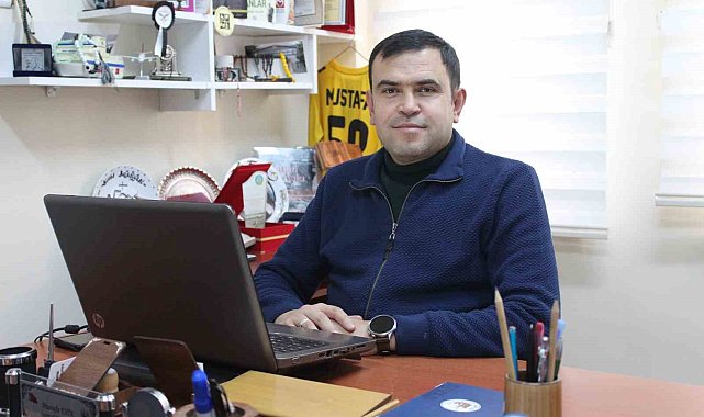 Oyun oynarken işitme duyusunu kaybetti, şimdi herkese örnek oluyor