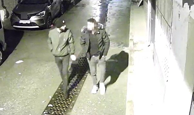 Para dolu çantayı alamayınca cüzdanı çaldılar, kıskıvrak yakalandılar