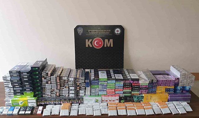 Polisten kaçak sigara ve makaron operasyonu