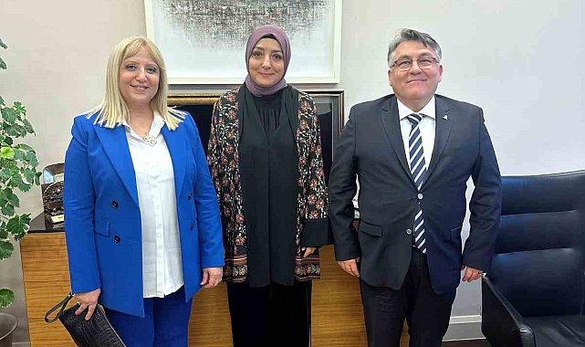 Rektör Özölçer'den Cumhurbaşkanı Başdanışmanı Saadet Oruç'a ziyaret