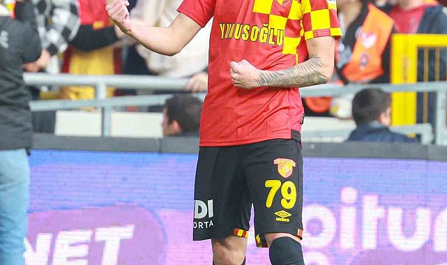 Romulo'dan 10 gole doğrudan katkı