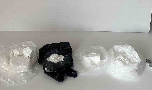 Samsun'da 600 gram kokain ve 100 gram metamfetamin ele geçirildi
