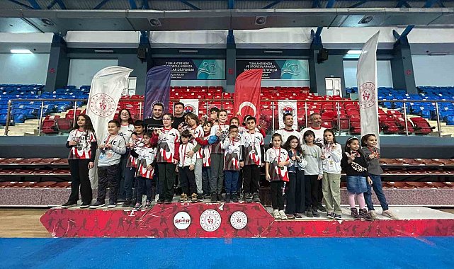 Satranç turnuvasına 350 sporcu katıldı