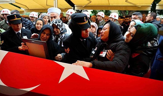 Şehit eşinden yürek yakan ağıt: "Canım eşim, doyamadım"
