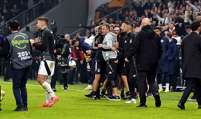 Serdar Topraktepe ilk derbi galibiyetini aldı