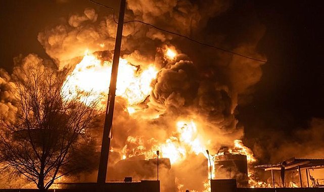 Son dakika... Rusya'dan Harkiv'e balistik füze ile saldırı