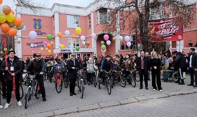 SUBÜ'de spor şenliği