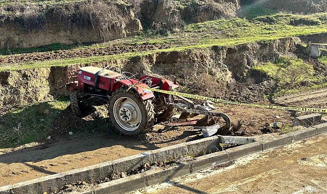 Tarlada çalışan çiftçi traktör kazasında öldü