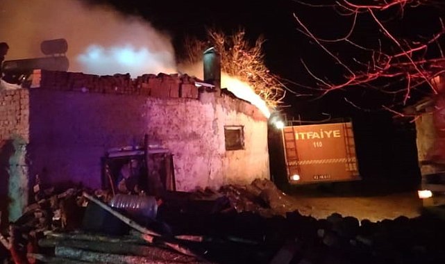 Tavşanlı&#039;da ev yangını