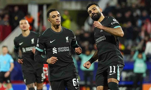 UEFA Şampiyonlar Ligi'nde Liverpool, liderliğini sürdürdü