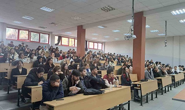 Üniversite öğrencilerine "Eş Seçimi ve Evlilik" semineri