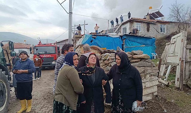 Yangın sonrası 4 çocuklu aile evsiz kaldı