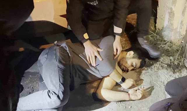 Yasak aşk yaşadığı kadının kocasına yakalandı, kaçarken balkondan düşüp öldü