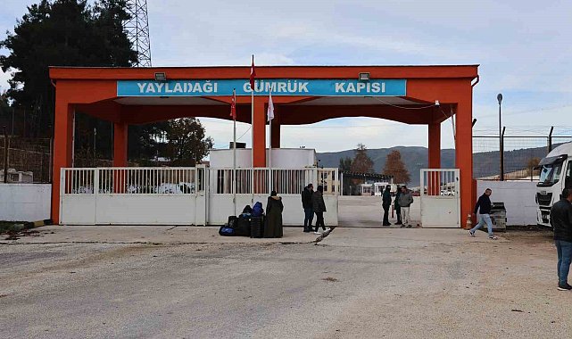 Yayladağı Gümrük Kapısı'ndan geçişler başladı