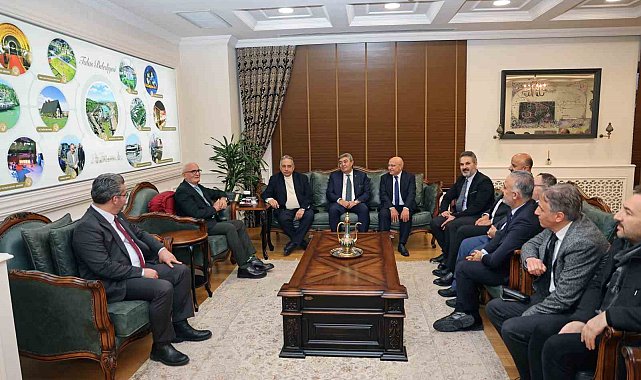 Yusuf Ziya Yılmaz'dan Başkan Yalçın'a övgüler
