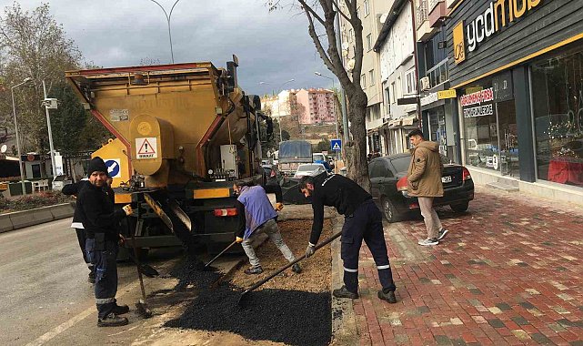Yüzlerce noktada asfalt yama çalışması yapıldı