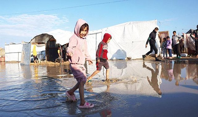 Gazze yeni yıla böyle girdi! Saldırı, soğuk, sel...