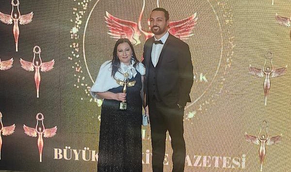 Yılın Çıkış Yapan Danışmanı Dilara Bostan