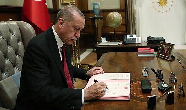 Erdoğan'dan gece yarısı atama ve görevden alma kararları! Kültür ve Turizm Bakanlığı'nda da değişiklik