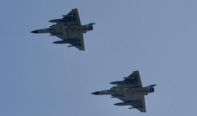 Fransa&#039;dan Ukrayna&#039;ya &#039;Mirage 2000&#039; desteği