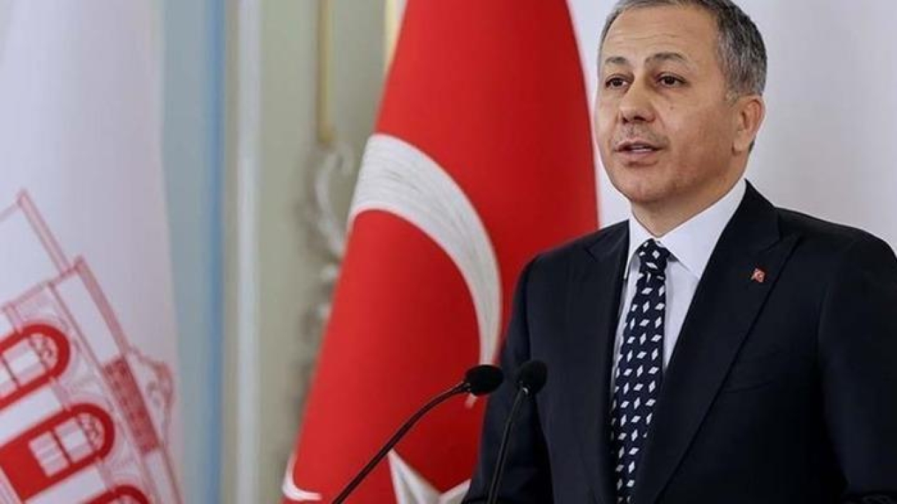 İçişleri Bakanı Ali Yerlikaya duyurdu: HÜCRE-13 operasyonu kapsamında 19 gözaltı, 77 adet silah ele geçirildi