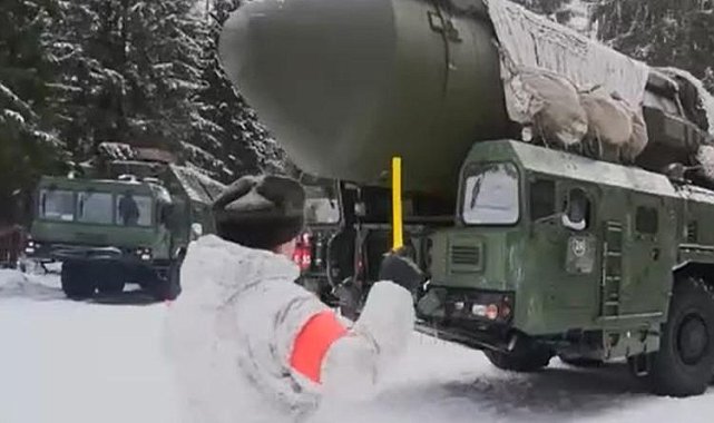 Rusya&#039;dan Batı&#039;ya gözdağı: &#039;Yars&#039; balistik füzesi