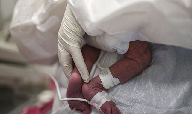 Yenidoğan çetesinin 2 numaralı ismiydi! İntihar eden doktor İlker Gönen ile ilgili çarpıcı iddialar! Dikkat çeken &#039;4 buçuk saat&#039; detayı