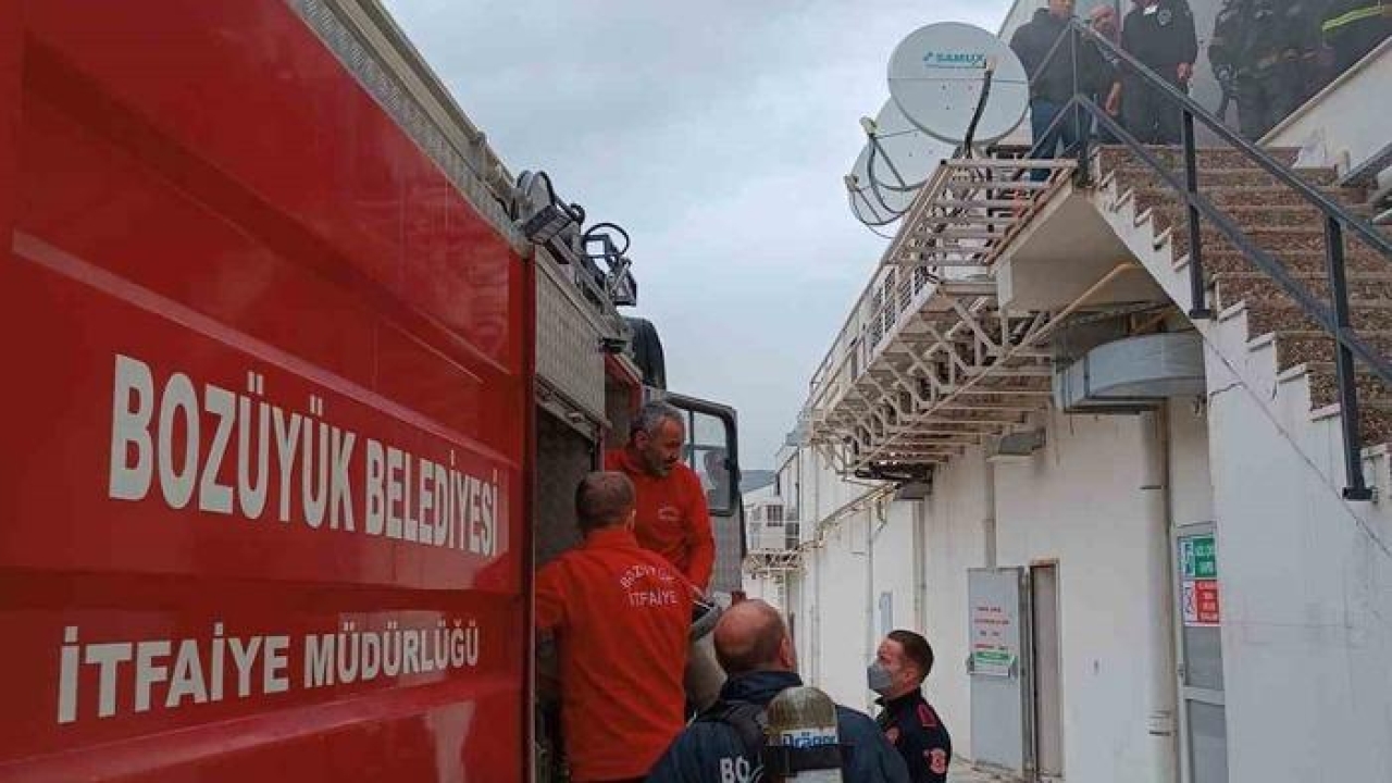Bilecik’te AVM’de yangın paniği