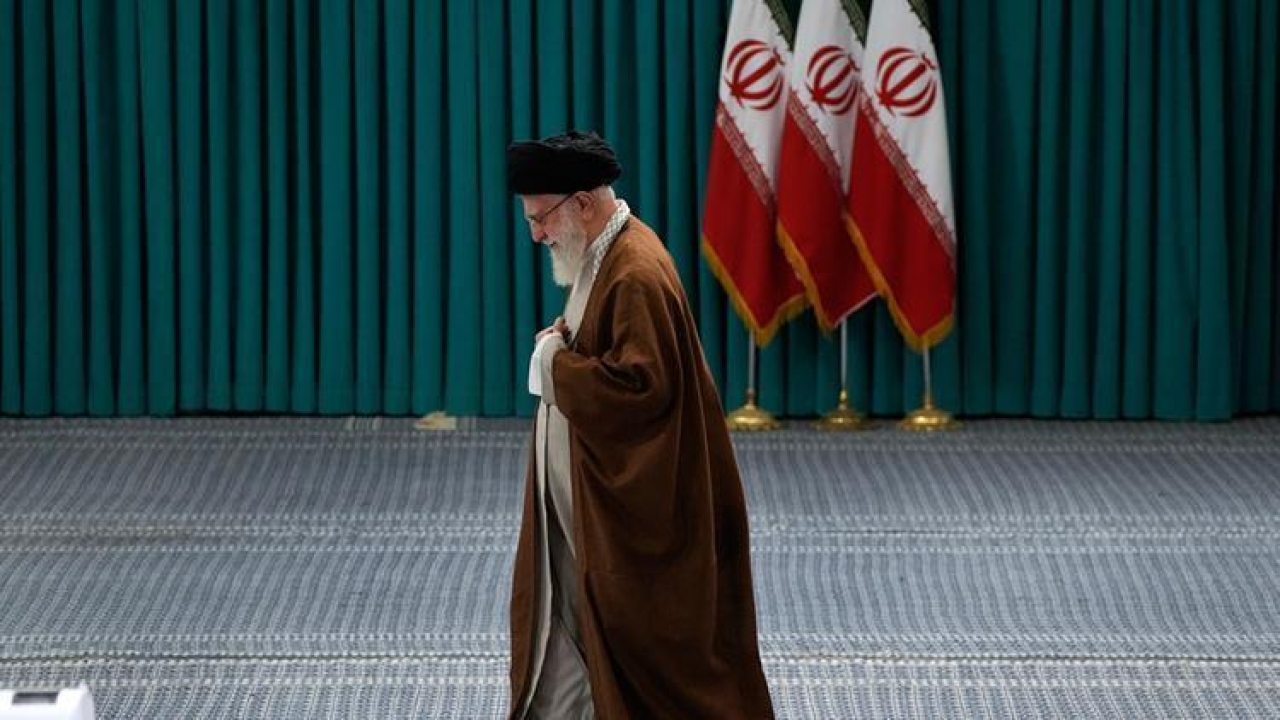 Son dakika...Trump 'bombalarla' tehdit etmişti, İran'dan yanıt geldi!