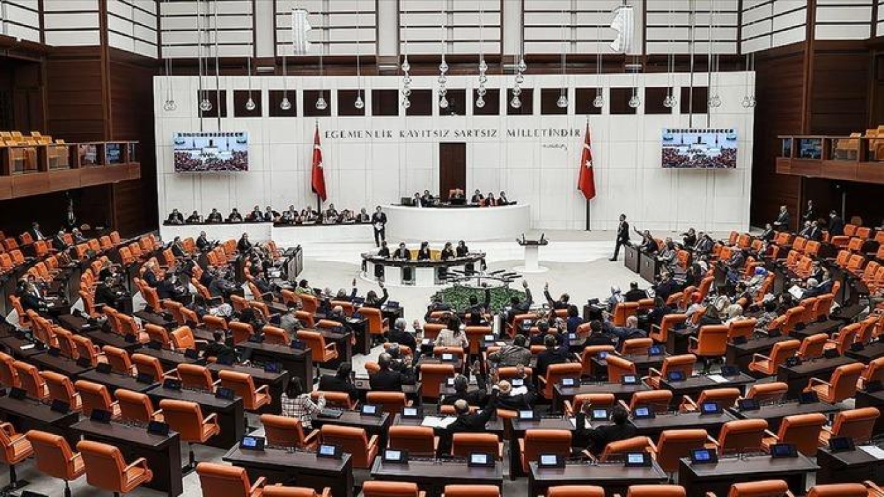 Yeni dokunulmazlık dosyaları TBMM&#039;de! Aralarında 9 milletvekili var: Cemal Enginyurt, Berdan Öztürk...