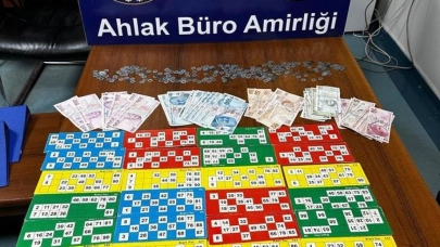 Adana'da kumar oynatılan iş yeri canlı yayından belirlendi
