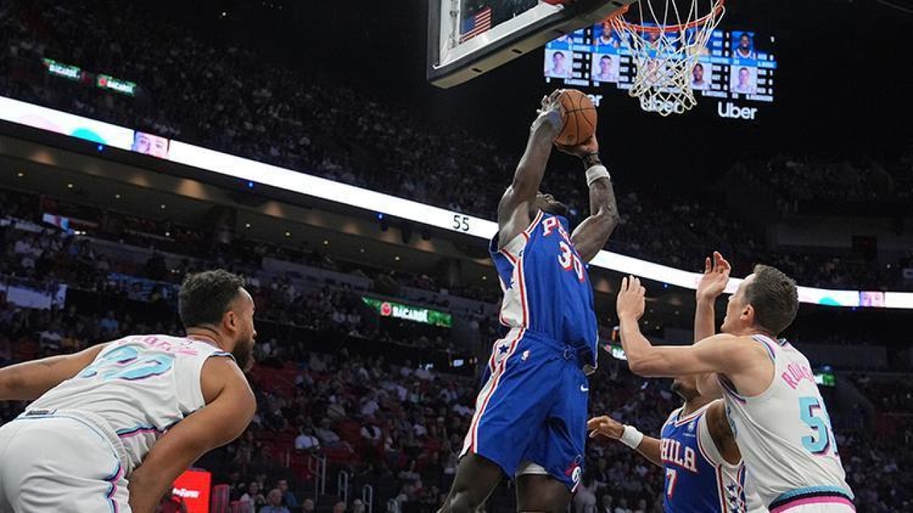 Adem Bona 'double-double' yaptı ama Sixers üst üste 12. mağlubiyetini aldı!