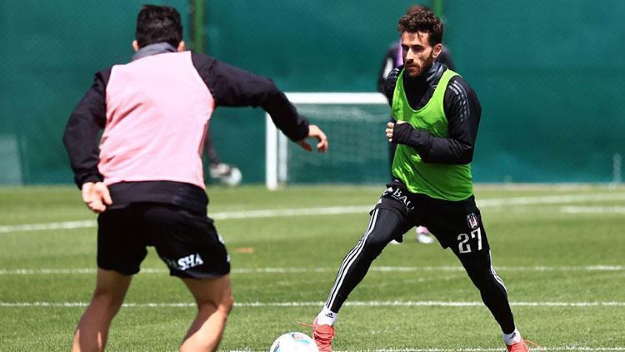 Beşiktaş Fenerbahçe maçı öncesi 2 eksikle çalıştı
