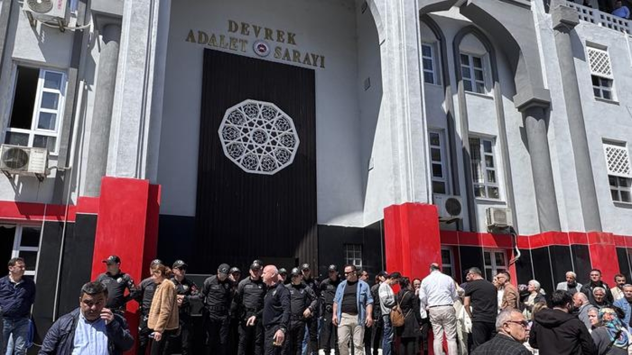 Devrek Belediyesi'ne yönelik soruşturmada 10 şüpheli mahkemeye sevk edildi
