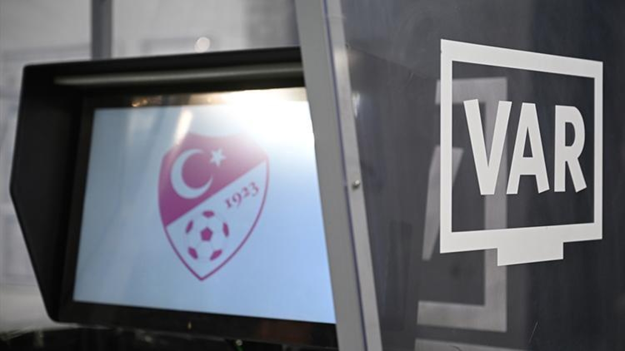 Fenerbahçe - Trabzonspor derbisinin VAR hakemi belli oldu