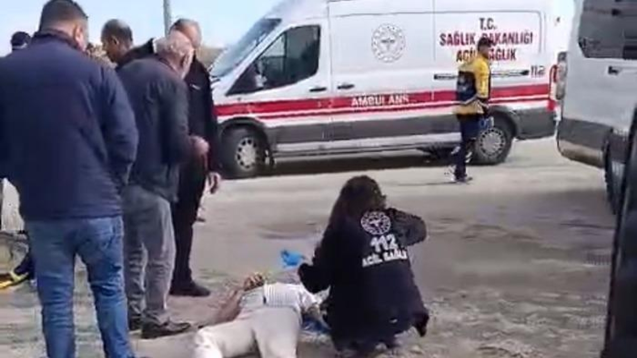 Gaziantep’te işçi servisi ile tır çarpıştı: 9 yaralı