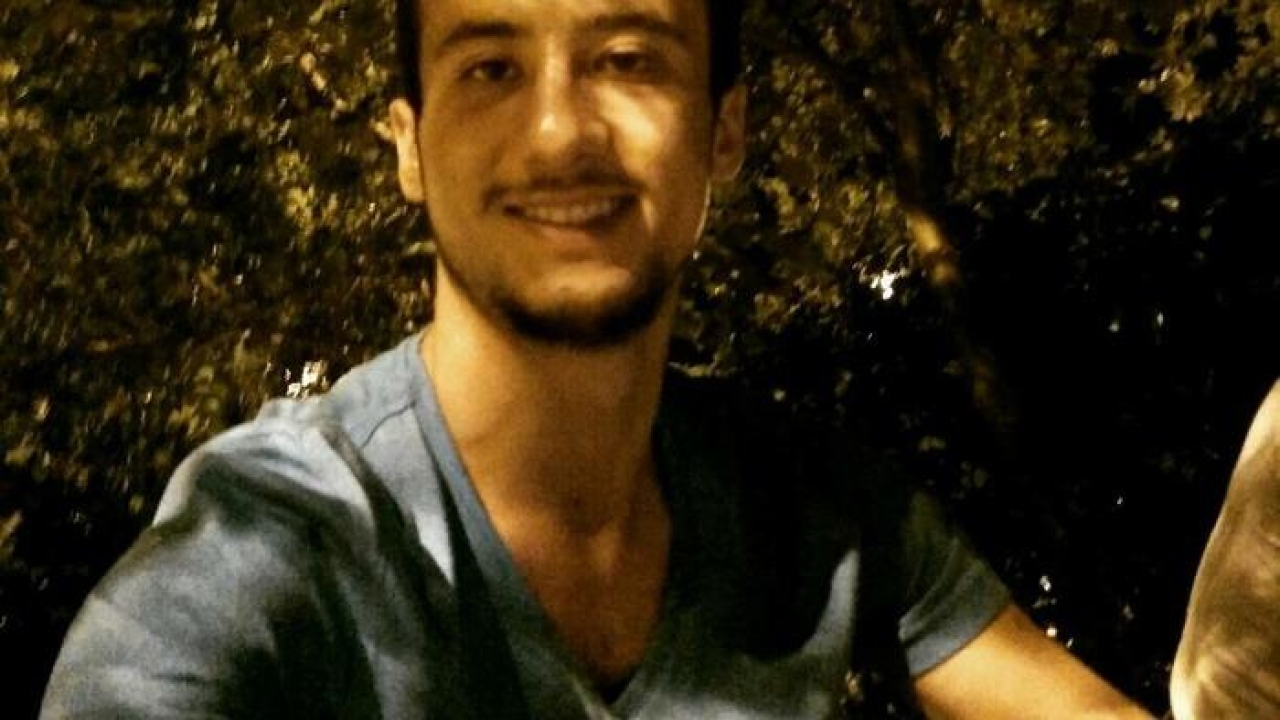 Güreşlere katıldığı boğasının boynuz darbeleriyle öldü