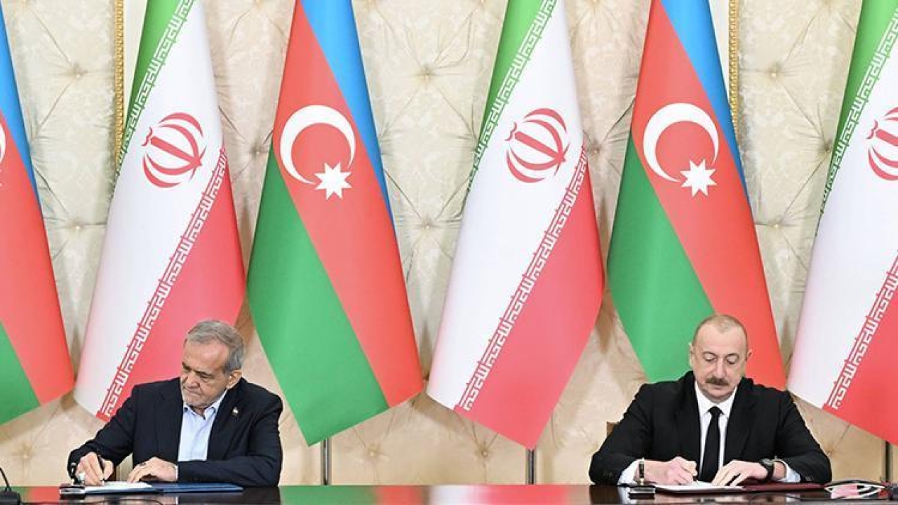 İran ve Azerbaycan arasında 5 ayrı anlaşma imzalandı
