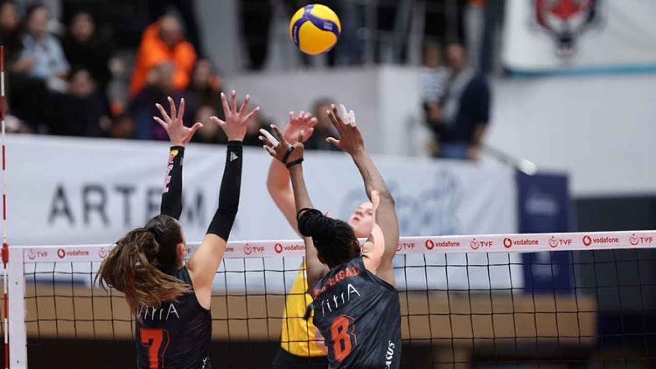 Kadınlar Kupa Voley'in 24. sahibi İzmir'de belli olacak