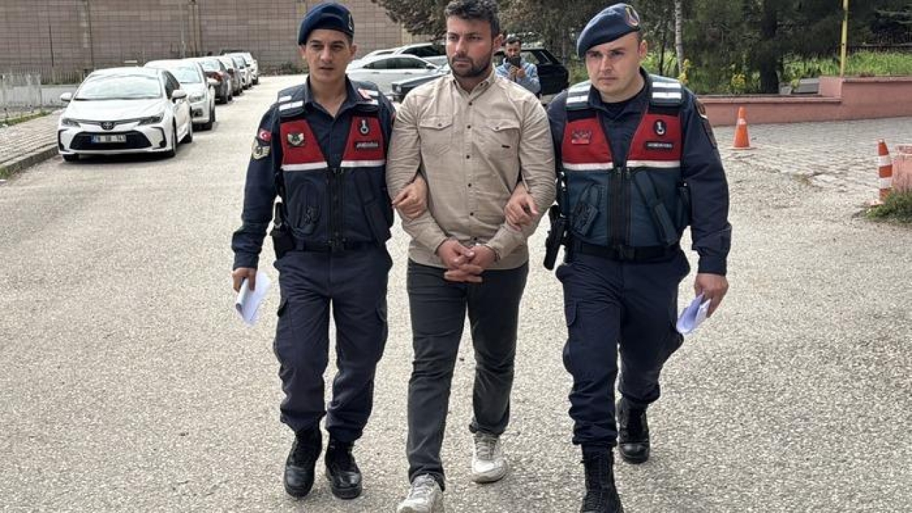 Karabük'te 4 kişinin öldüğü trafik kazasına karışan tırın sürücüsü tutuklandı