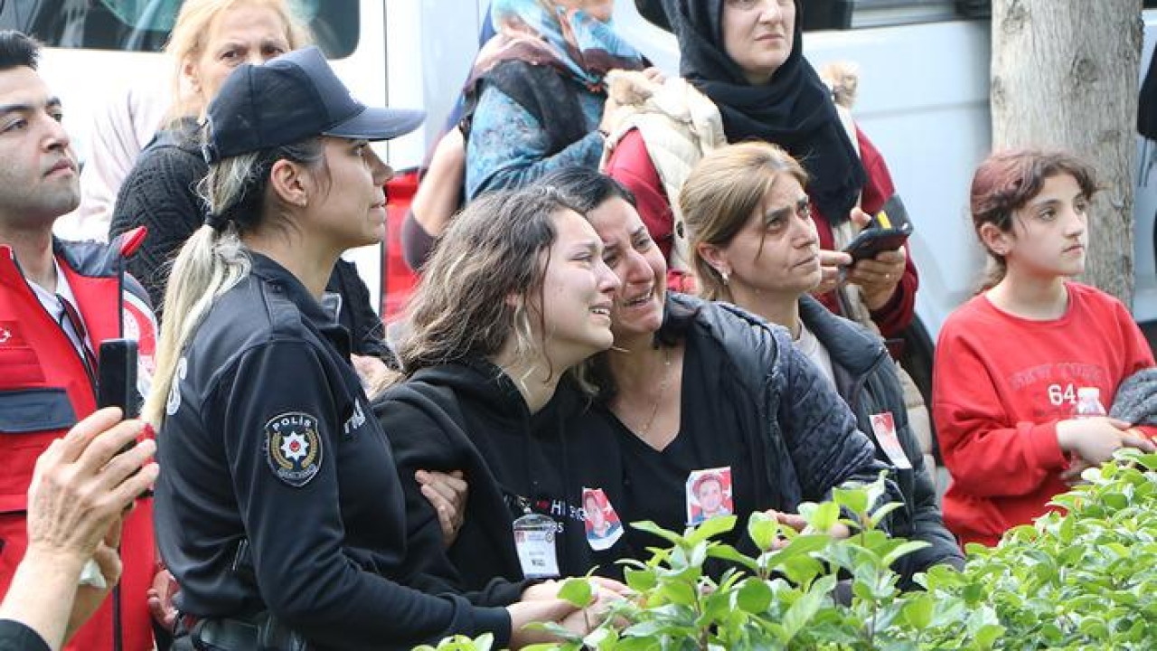 Kavga ihbarına gitti... Kalp krizi geçirip hayatını kaybetti! Şehir polisin cenazesi toprağa verildi