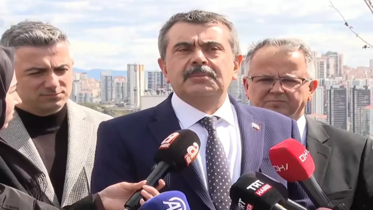 Milli Eğitim Bakanı Tekin: Okullardaki protestoları politik görüyorum