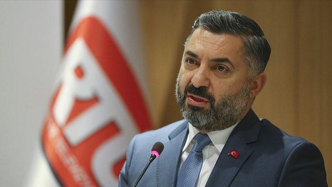 RTÜK Başkanı Şahin'den Flash Haber TV açıklaması: "Asılsız iddialarla kamuoyunu yanıltmaya çalışan girişimlere karşı sessiz kalınmayacak"