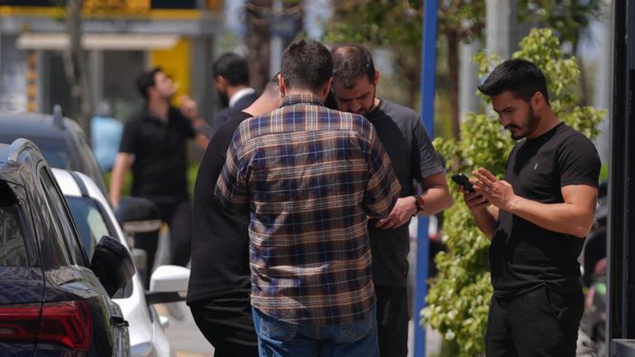 SON DAKİKA | İstanbul'daki deprem sonrası AFAD'dan uyarı: Riskli binalardan uzak durun