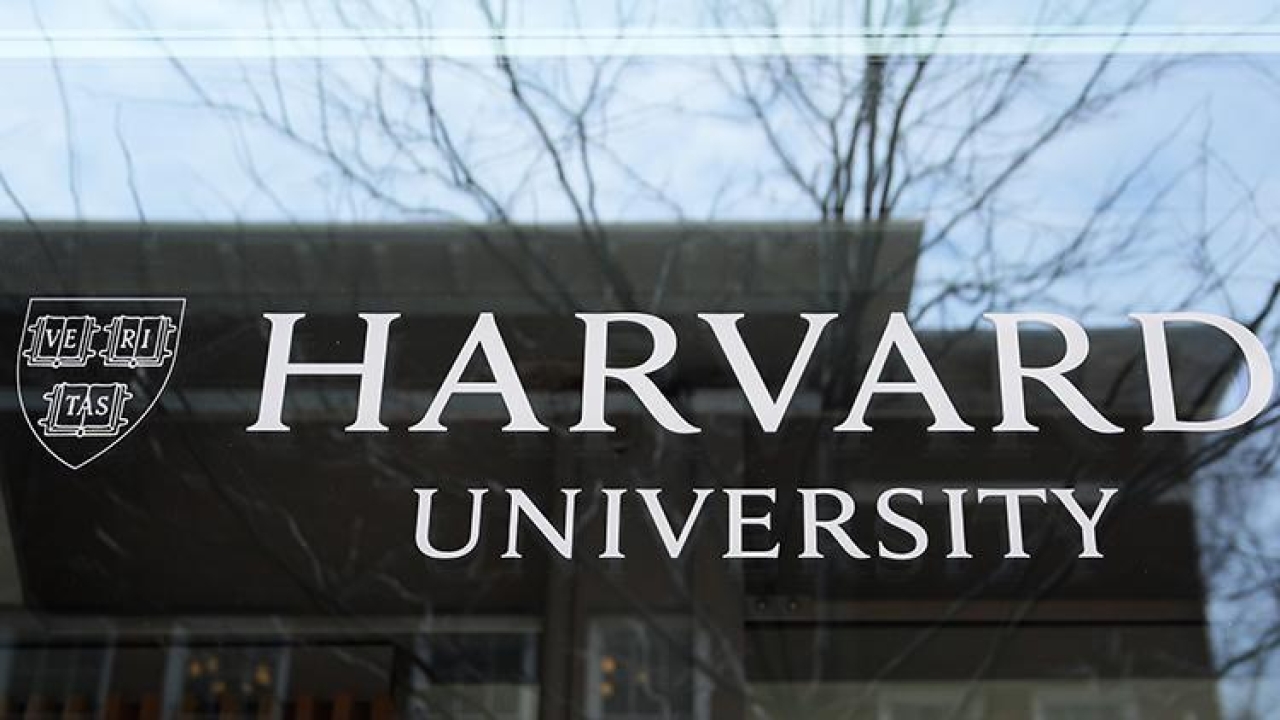 Trump ve Harvard arasındaki kavga büyüyor: Yabancı öğrencilerin Harvard'da okuması yasaklanabilir