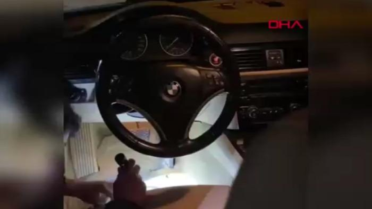 Yer: İzmir! Otomobilden uyuşturucu hap çıktı
