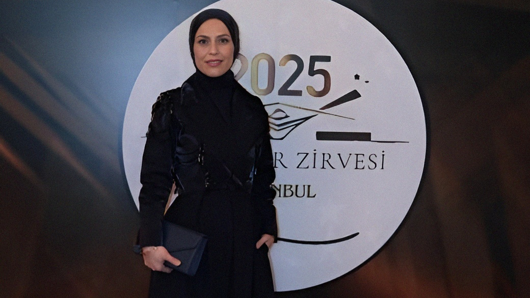 YILIN EN İYİ ÇIKIŞ YAPAN YAŞAM KOÇU KENDİNİ KEŞFETMEK İSTEYENLERİN YANINDA