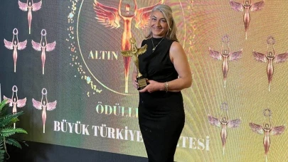 AYŞE DEMİRTAŞ ALTANSOY ÖDÜL GECESİNE DAMGA VURDU